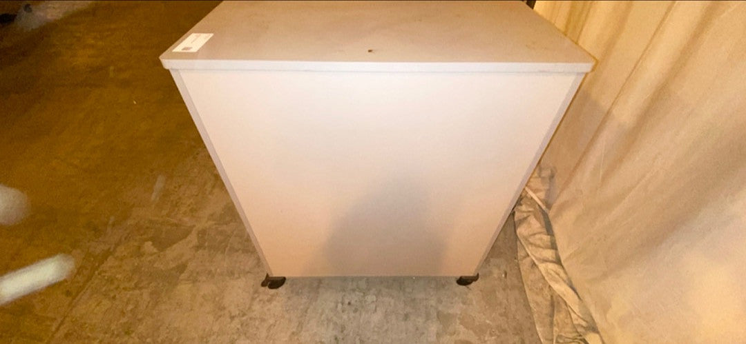 3' Lab Crash Cart Closable Storage by push 36x18x42(S6LLST3028)