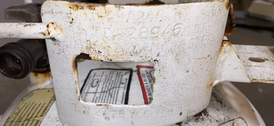 12"x23" Airgas Small Propane Storage Tank(S6LLST8744)