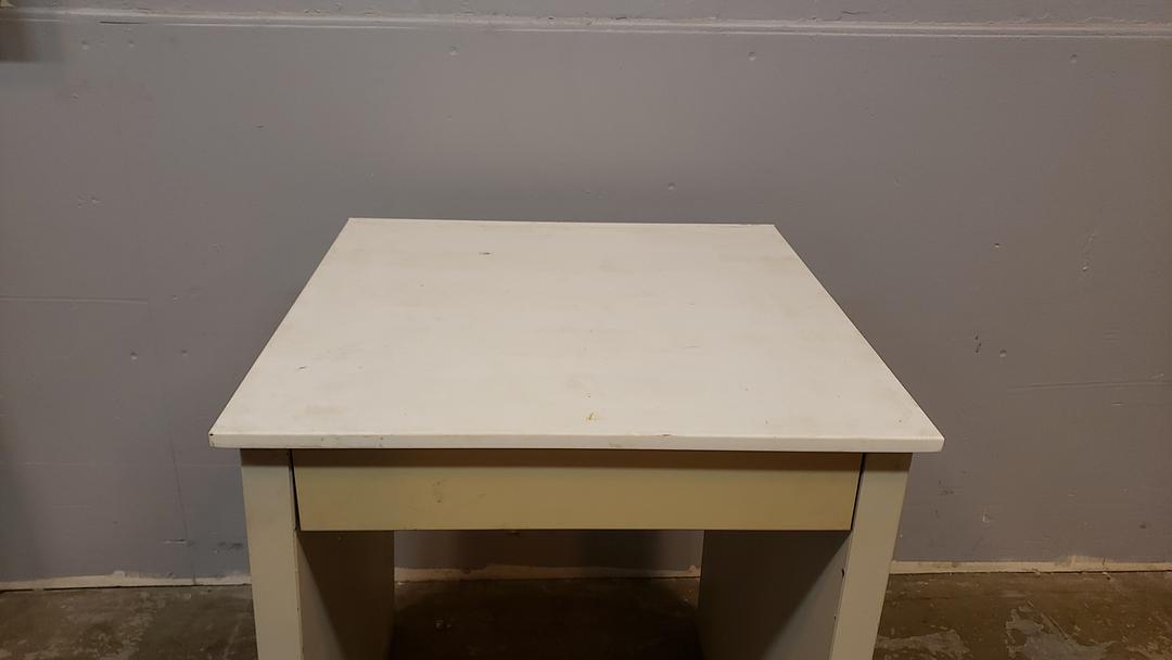Lab Casework Desk W/ Top 30x30x36(S6LLST8486)