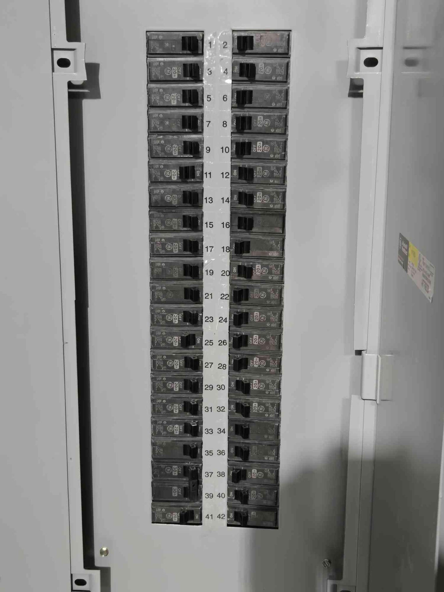 GE A Series Panels 400 amp W/ Main 208/120v (107650)