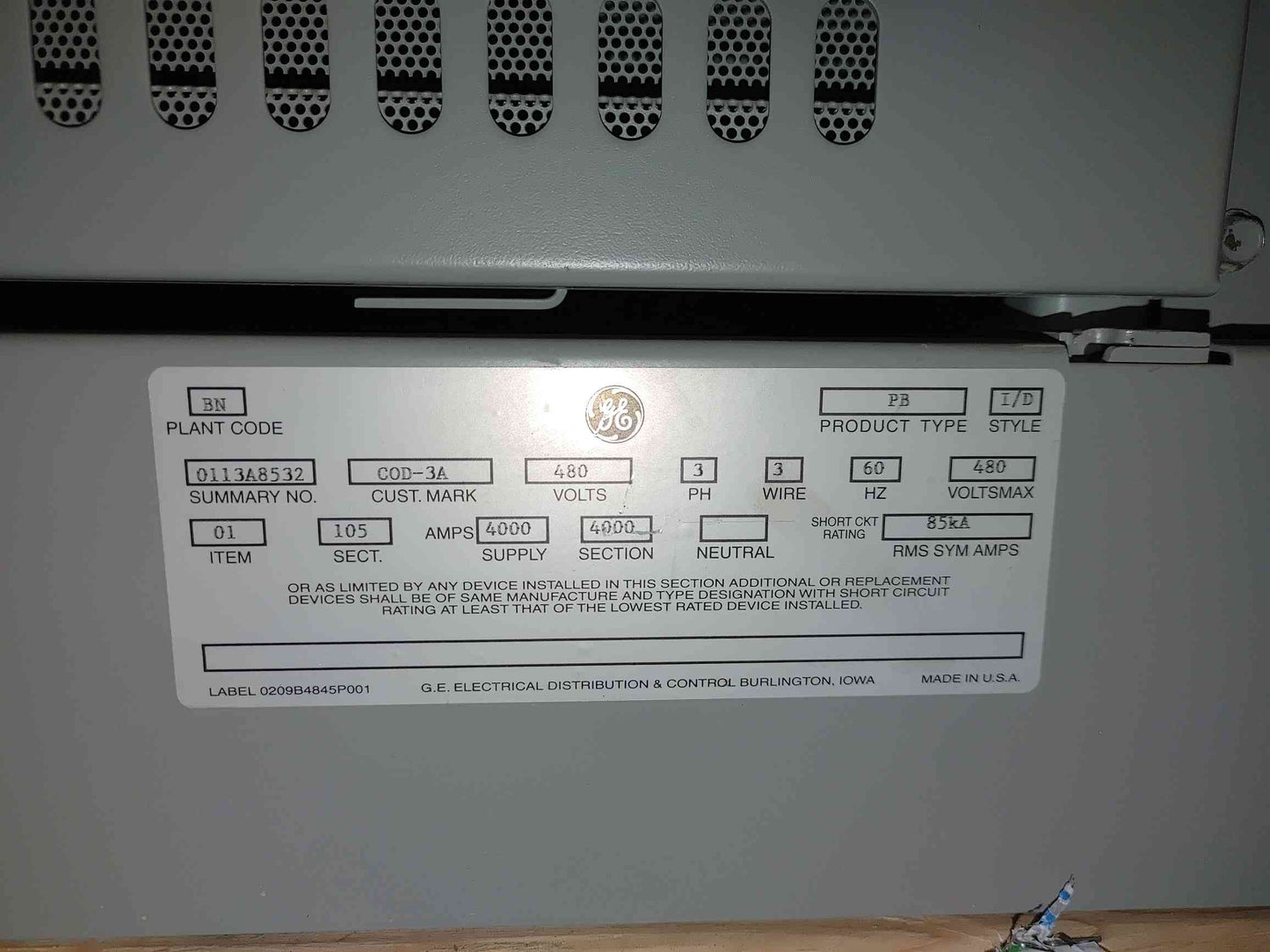 GE Power Break II MAIN SSD40B440 4000A 3P 600V Circuit Breaker MicroVersaTrip Plus (112944)