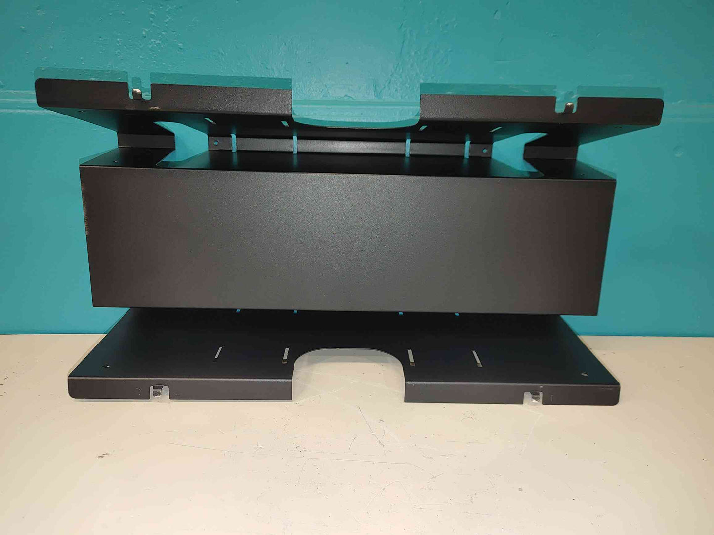 APC Cable Management Trough 870-41138B(S6LLST4005)