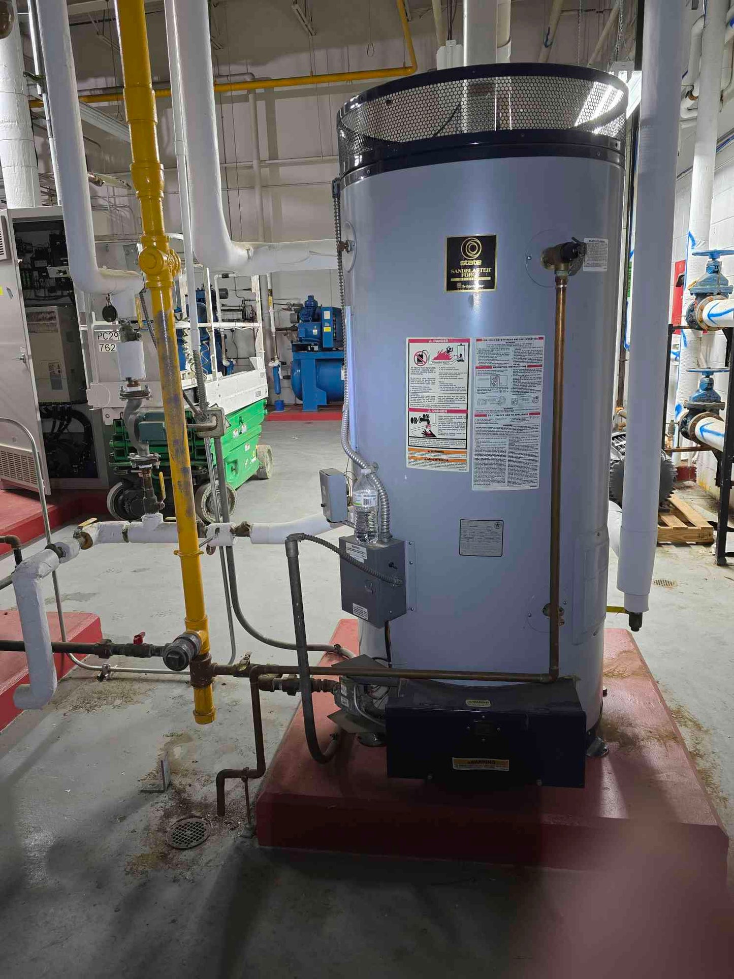 100 Gal State Sandblaster Force Commercial Water Heater SDV100199NESHW Nat Gas