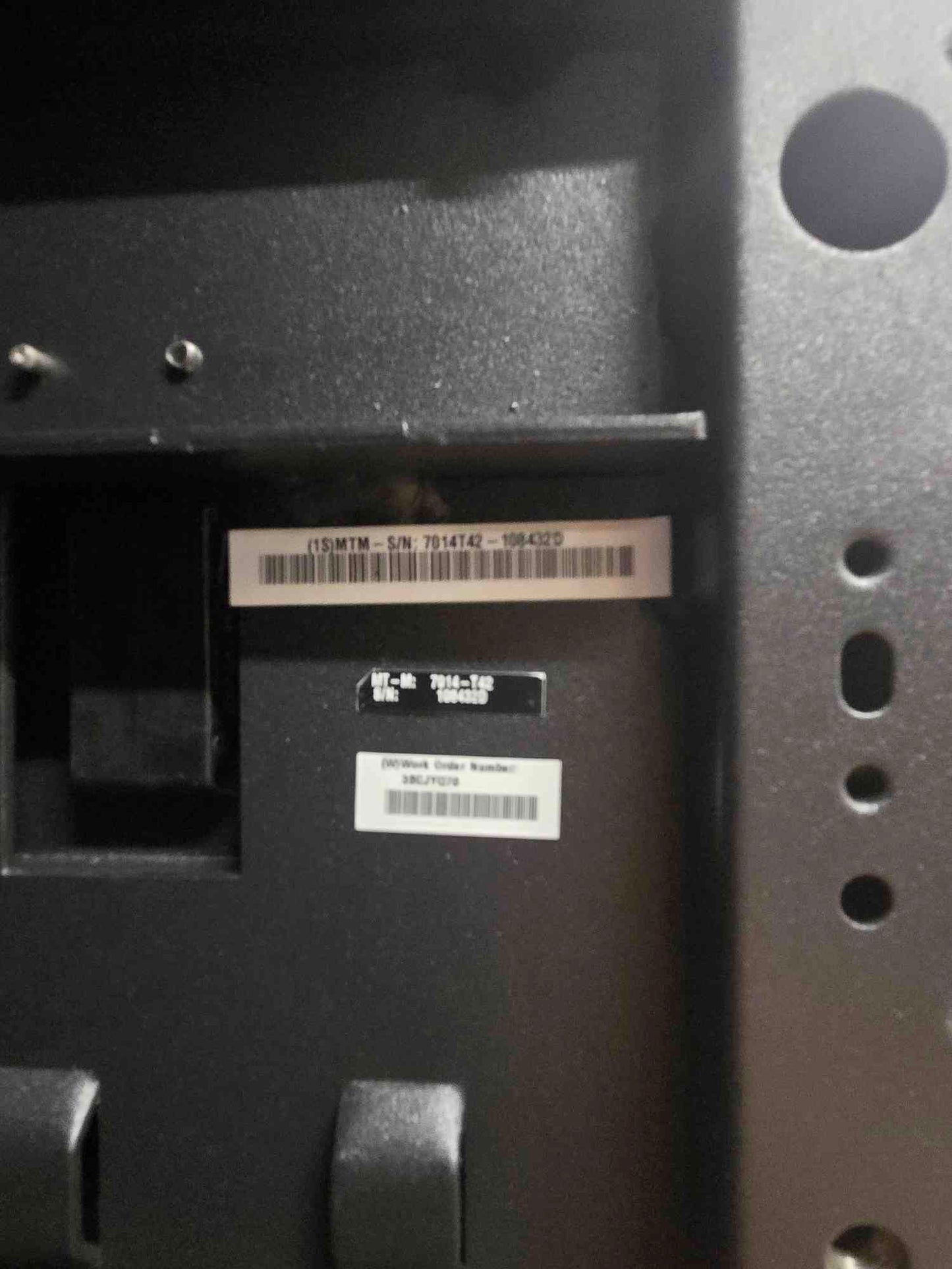 IBM 42U Enterprise Server Rack Cabinet Enclosure 46M4004 9308 Mesh Doors PDU