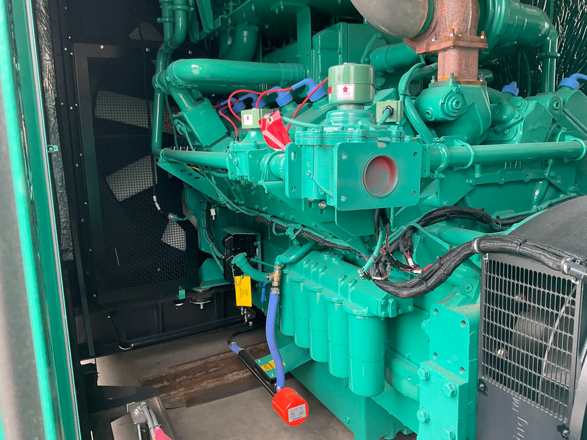New Cummins GTA50E 750KW Natural Gas Generator Set - DPC1050