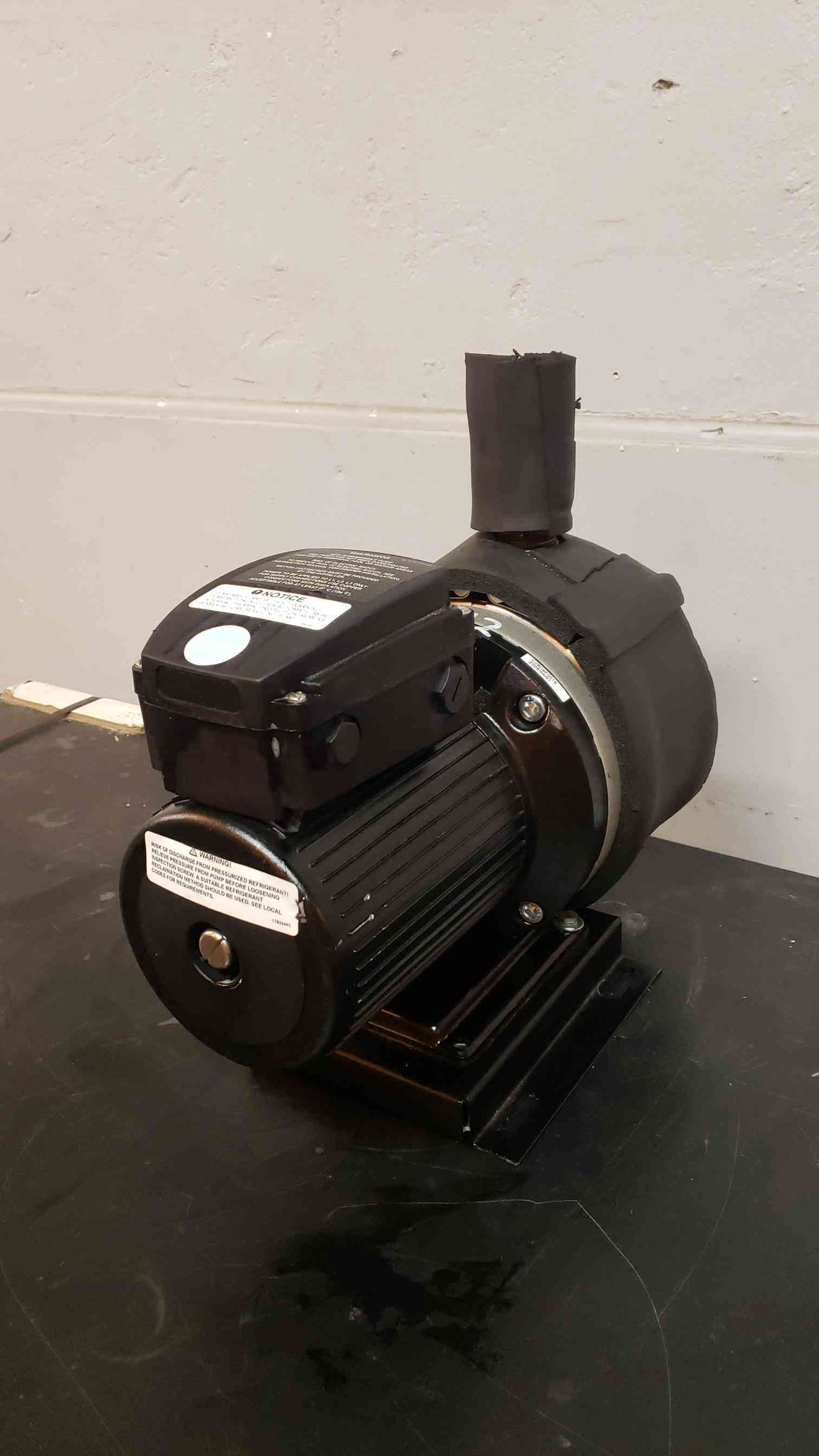 GRUNDFOS .75HP Pump 480V B 4JZ20173P10801 (SKU: 2403AA)(2403AA)