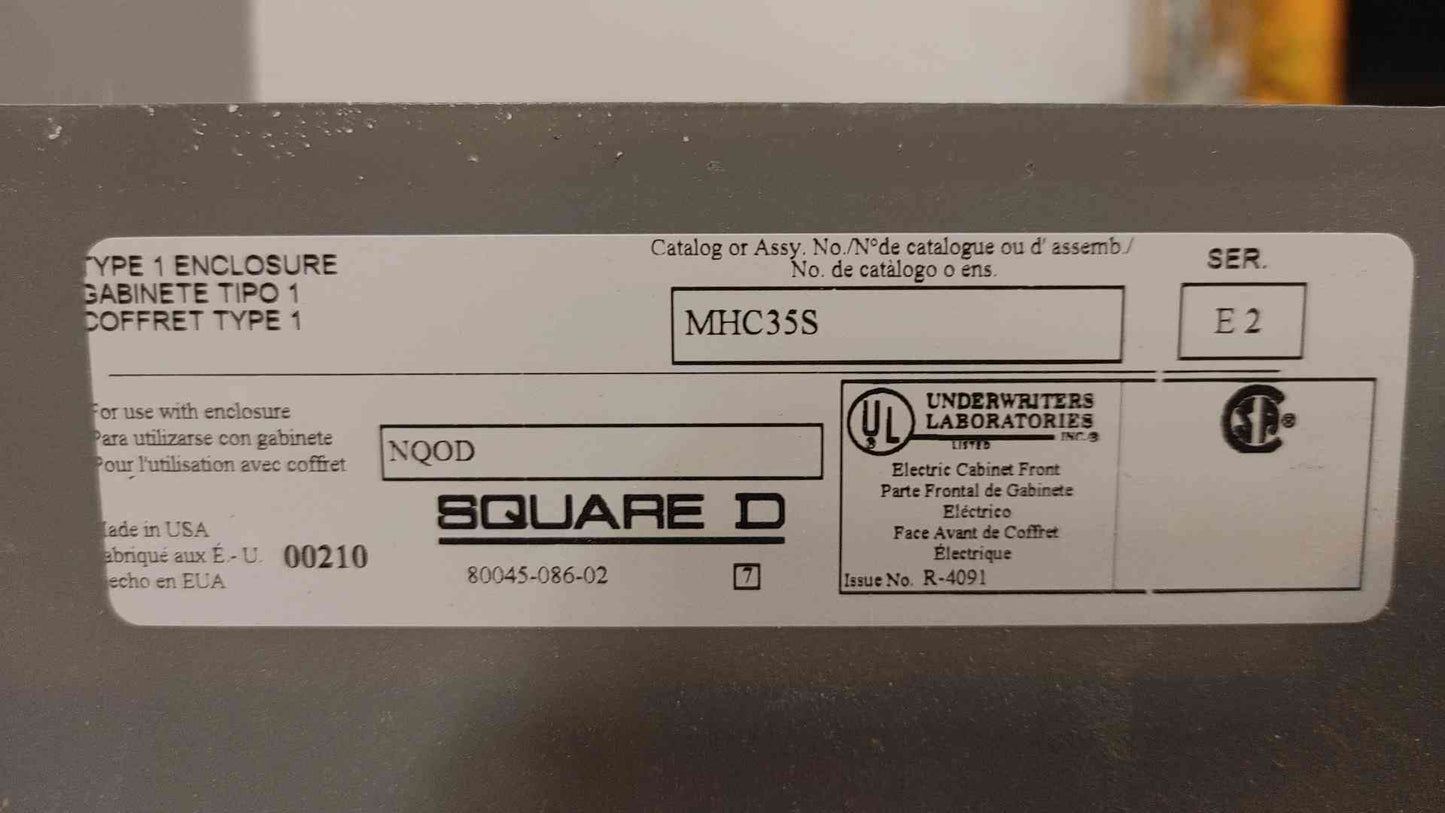 Square D NQOD Panelboard w/ Main 225A 208Y/120VAC 240/120V 3PH 4W NQOD (106368)