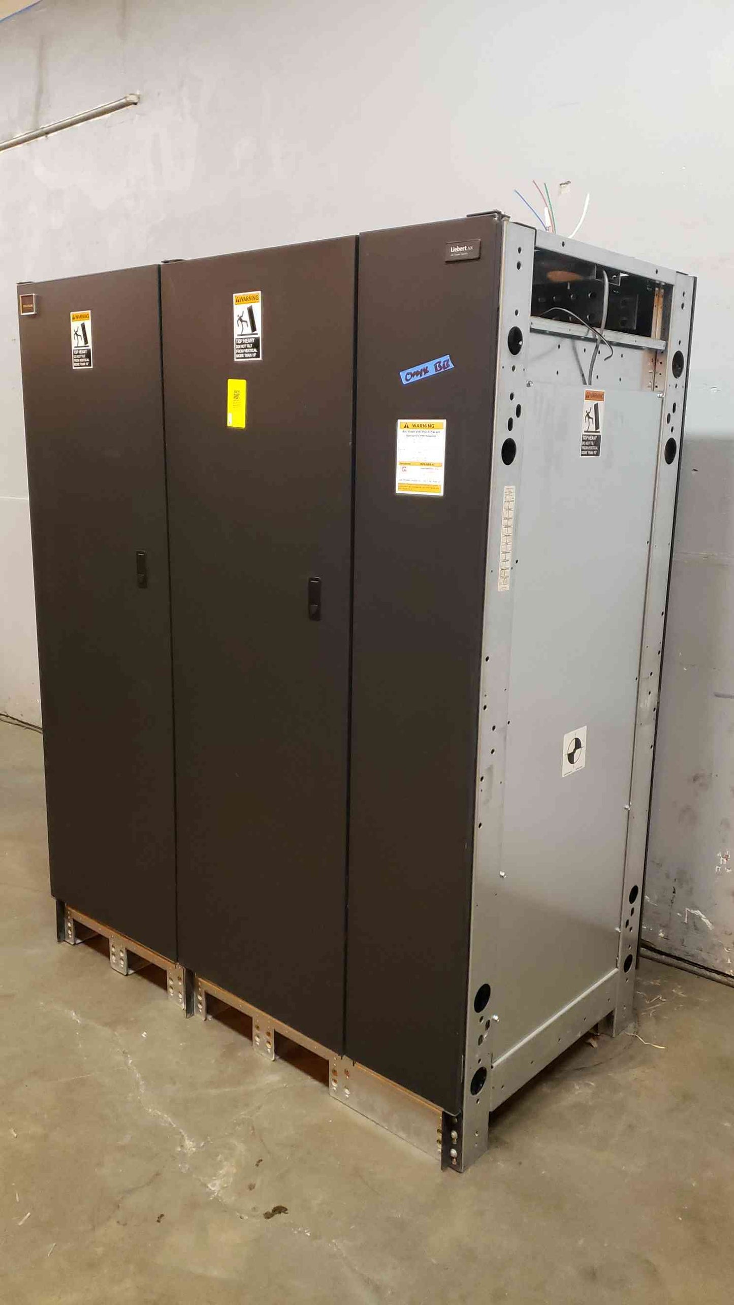 Emerson/Liebert NX Battery Cabinet 38BB300X2K2BL1B for 300KVA (SKU: 107110)