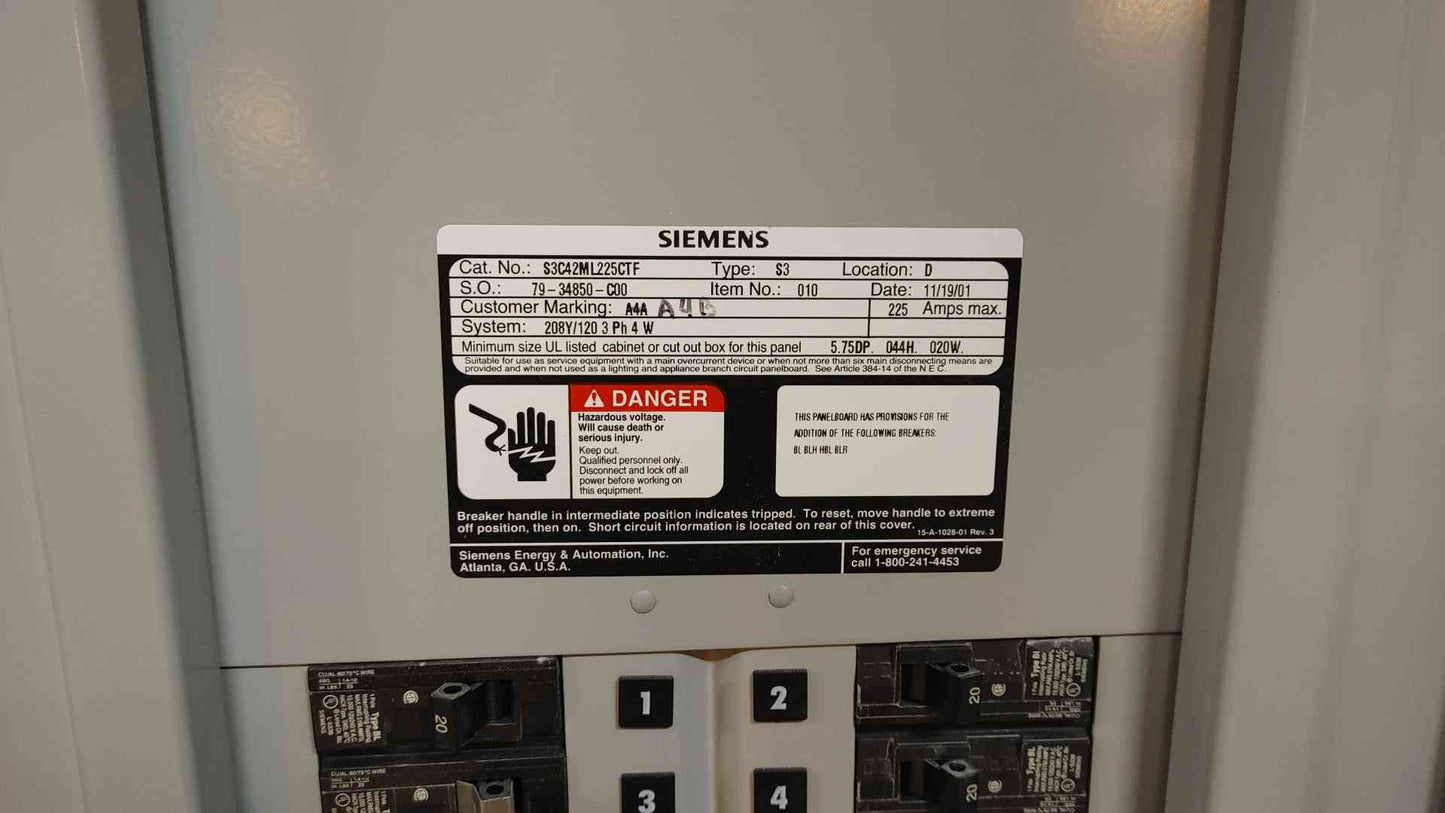 Siemens 225A Panelboard 208Y/120V 3PH 4W S3C42ML225CTF