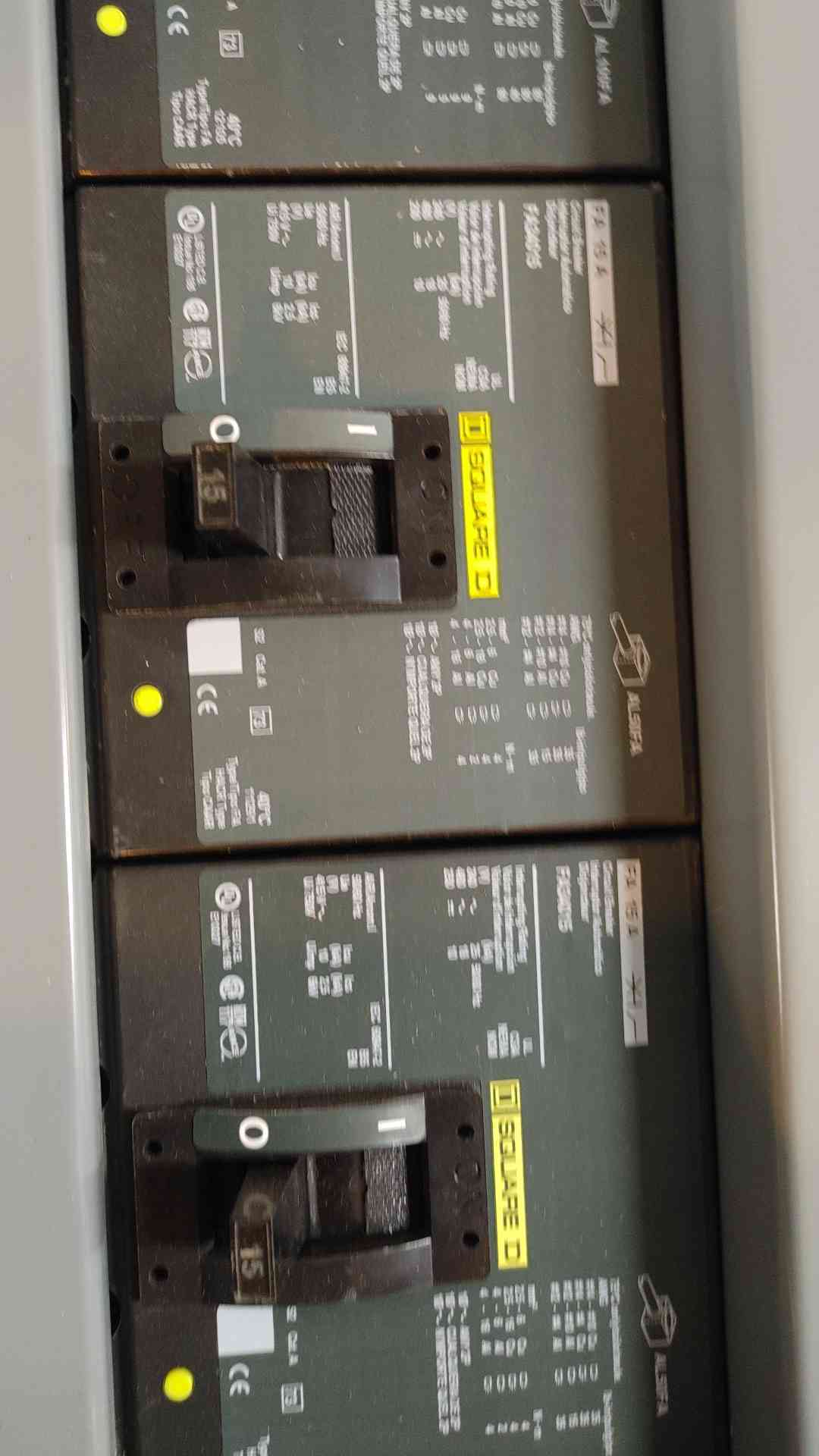 I-Line Square D Panelboard 12241127970010001 700A Main Breaker 208/120 VAC 3 Phase 4 Wire (108865)