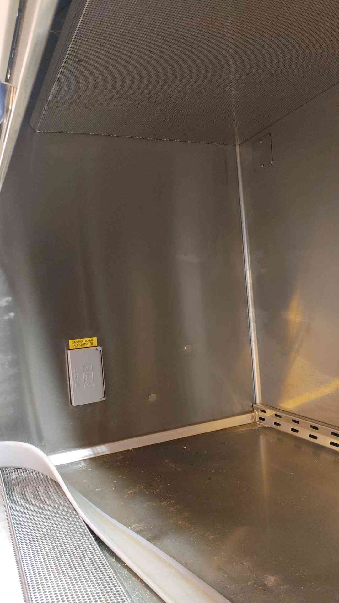 Baker Company SterilGard 3 Advance BSC BioSafety Fume Hood SG603A (109200)