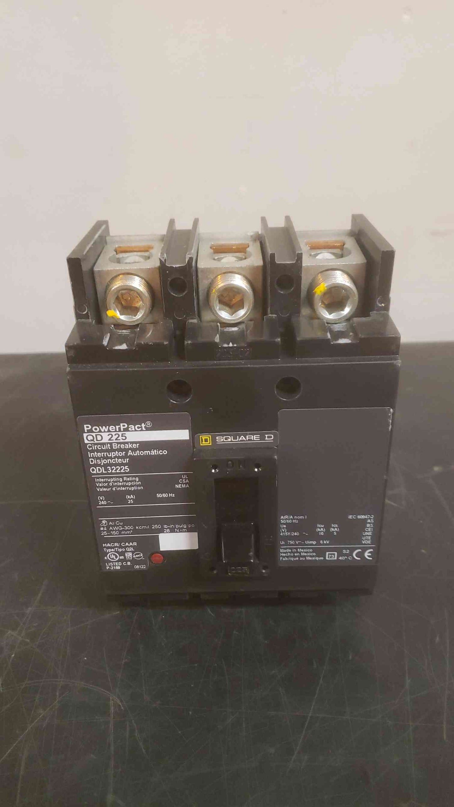 Square D 225A 3 Pole Breaker QDL32225 (SKU: 110096)
