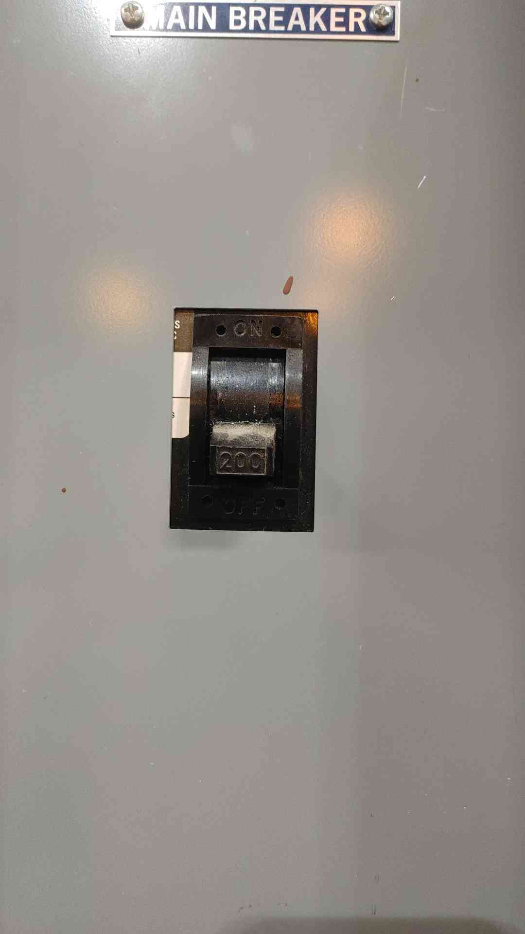 200A SQUARE D NQO PANELBOARD 208Y/120 3ph 4W W/Main