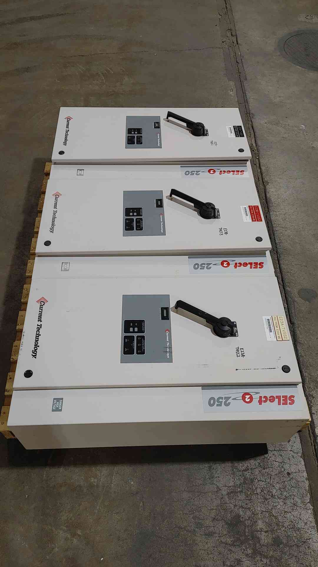 Current Technology-Secondary Surge Arrester SL2-250-480-3DG-D-L2 480V 3PH (SKU: 111958)