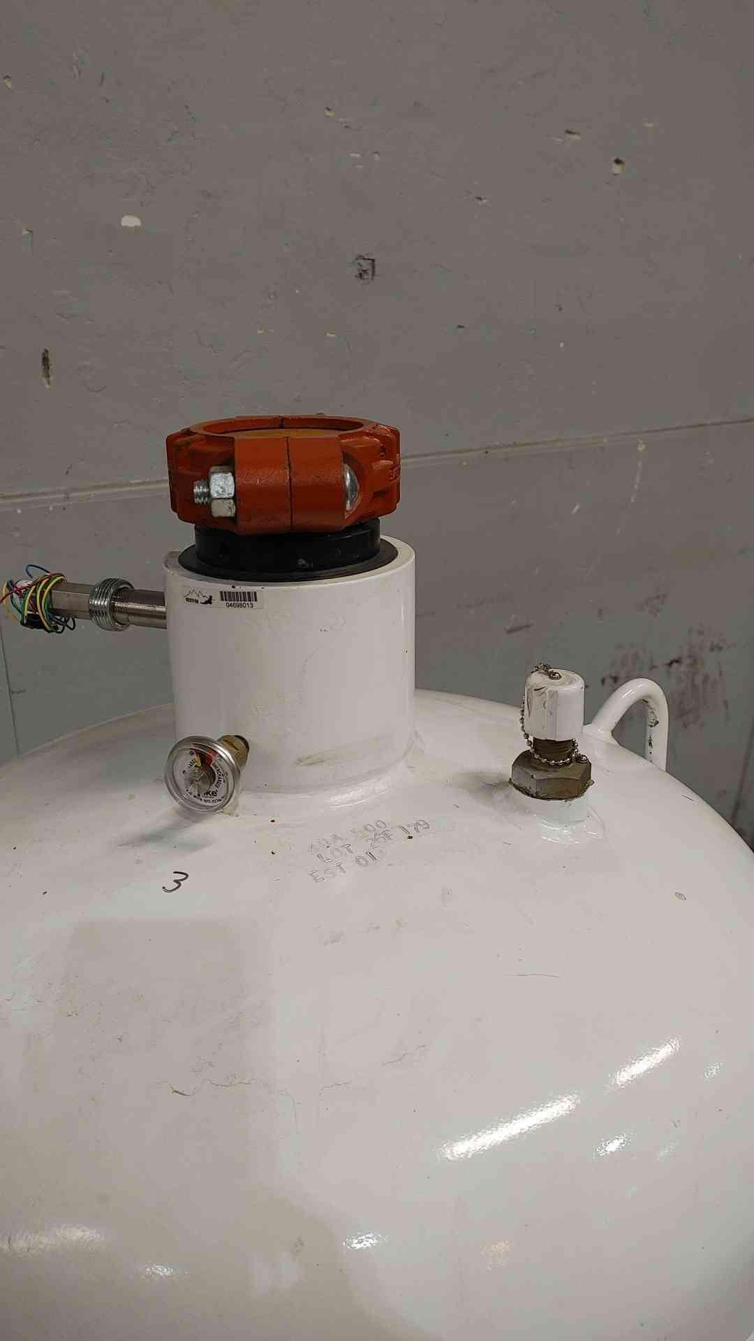 FIKE 487 LBS FM-200 Clean Agent Fire Suppression Tank (SKU: 112125)