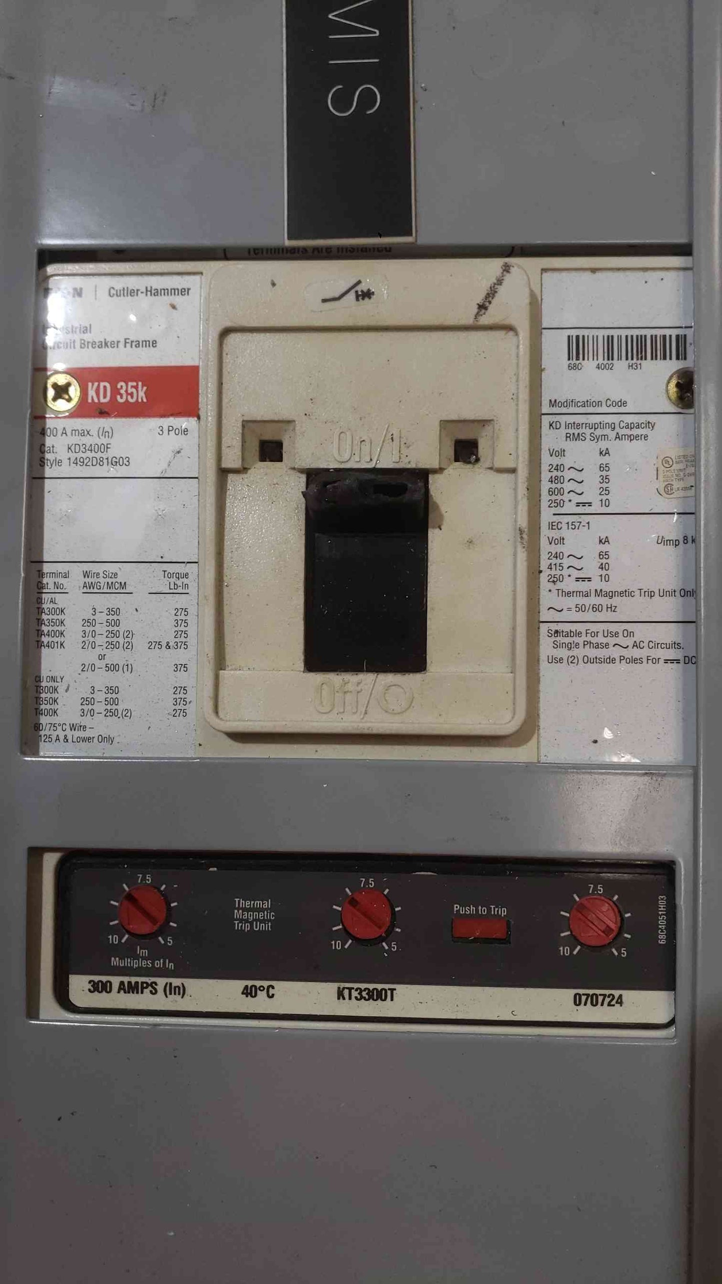Eaton PRL4B 400A 480V Panelboard 800A Neutral w/ 2x KD3400F 400A Breakers (1 Broken Handle) (SKU: 112499)