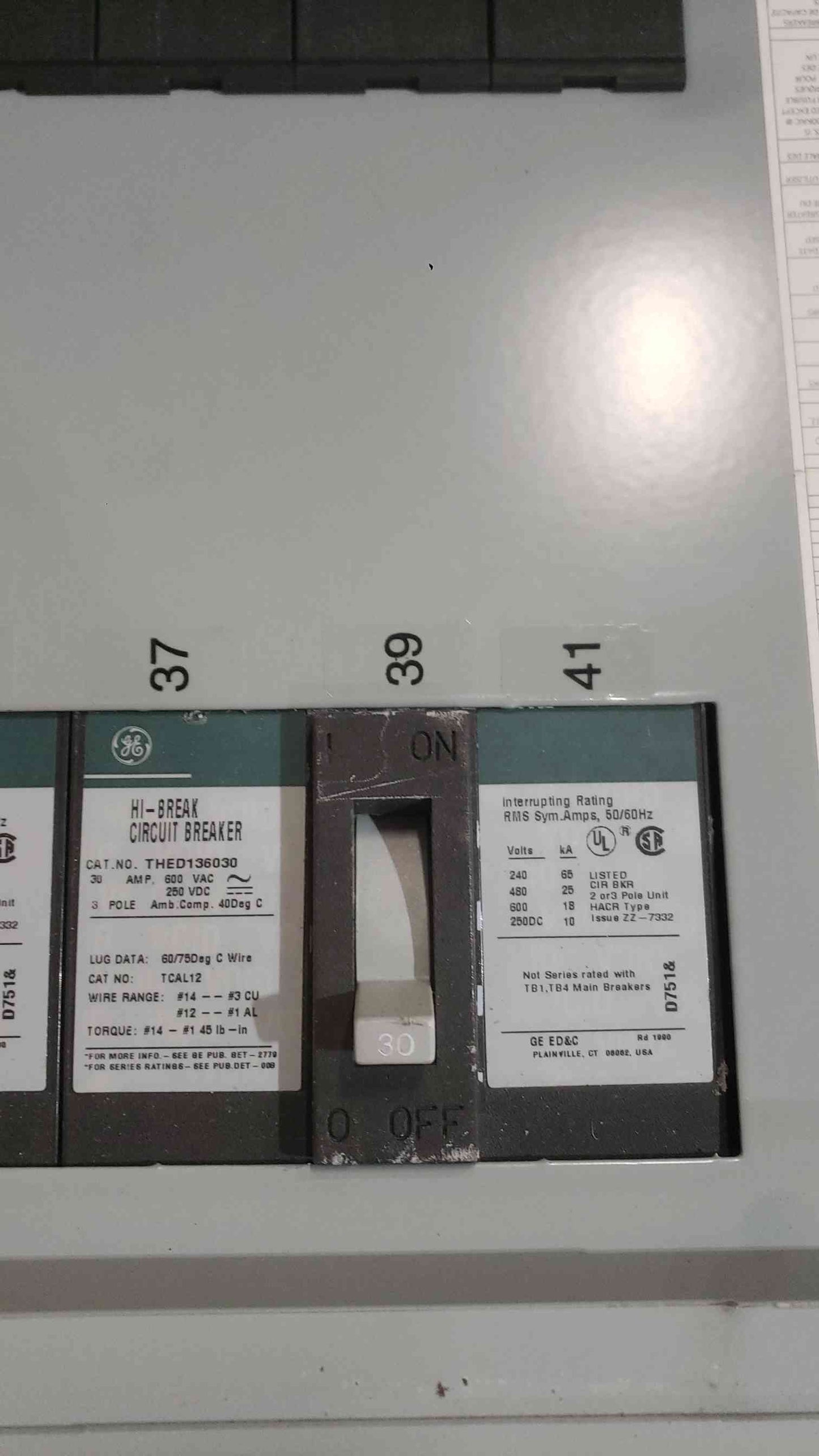 GE A-Series II Panelboard 400A 480V 3PH 3W ADF3424KTX with THED Circuit Breakers (SKU: 112856)