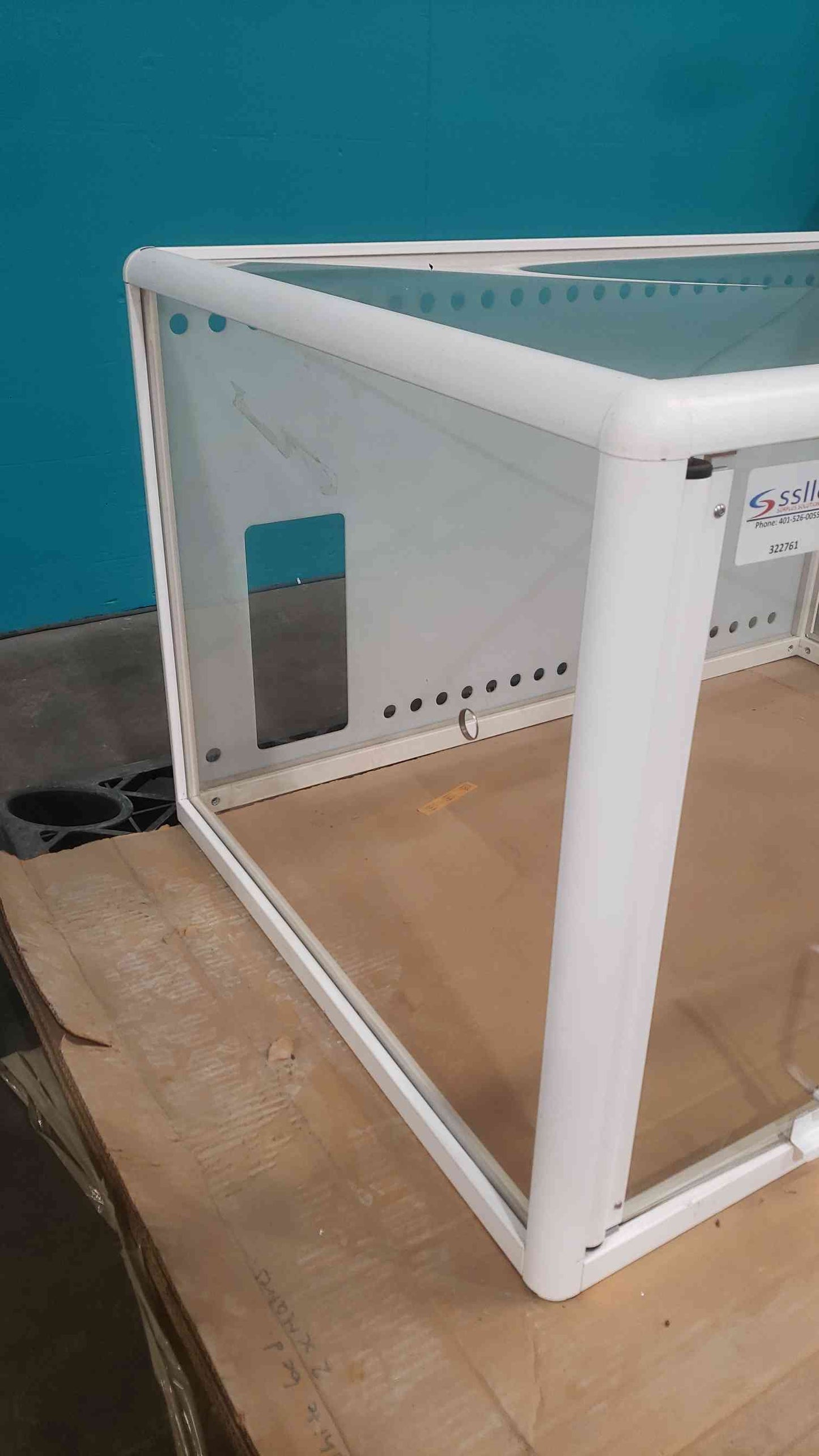 White 41.5" Plexiglass Table Top Fumehood (SKU: 112982)