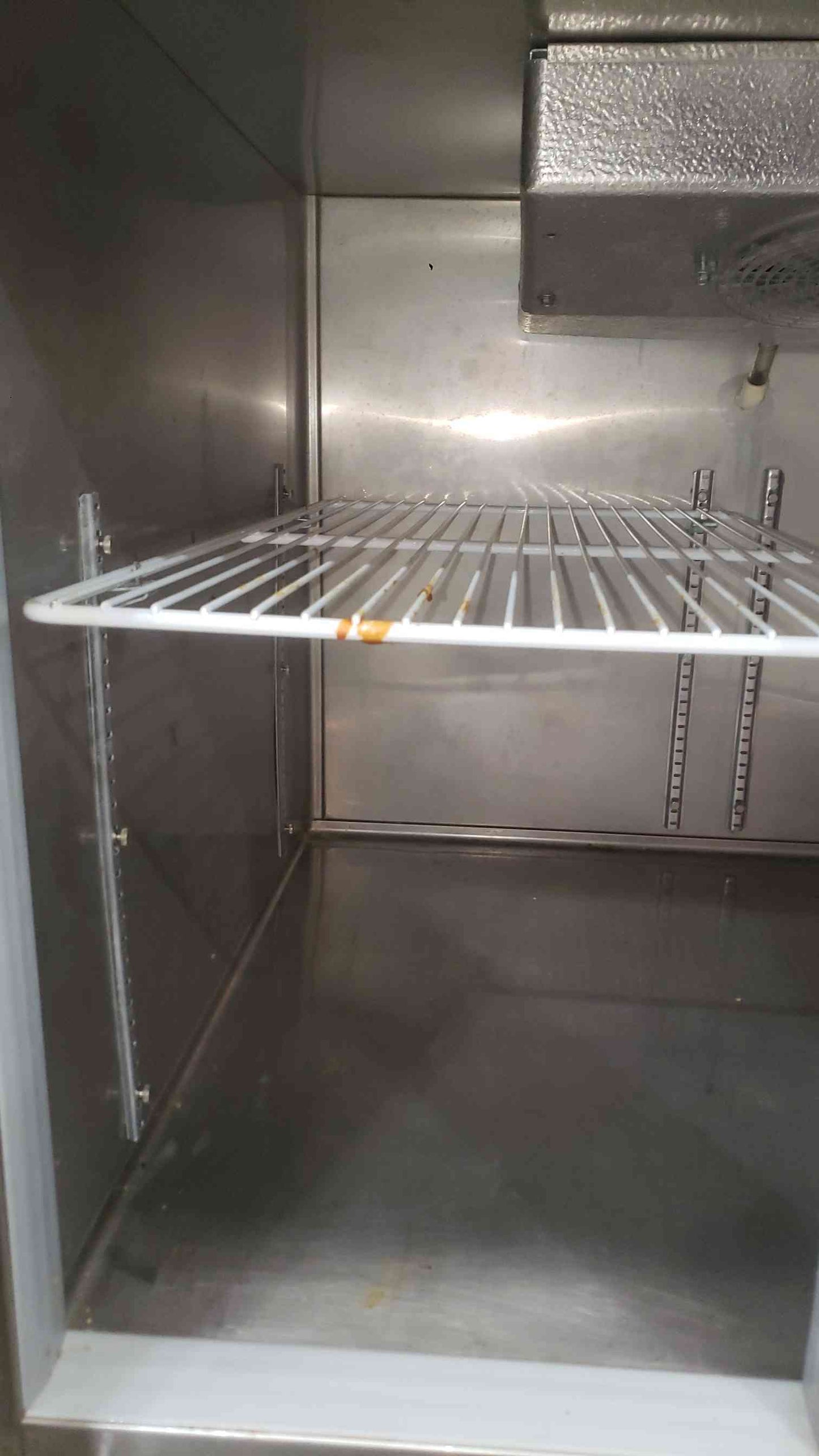 Craig MFG 120V 3W 1PH Commercial Refrigerator/Freezer (SKU: 112989)