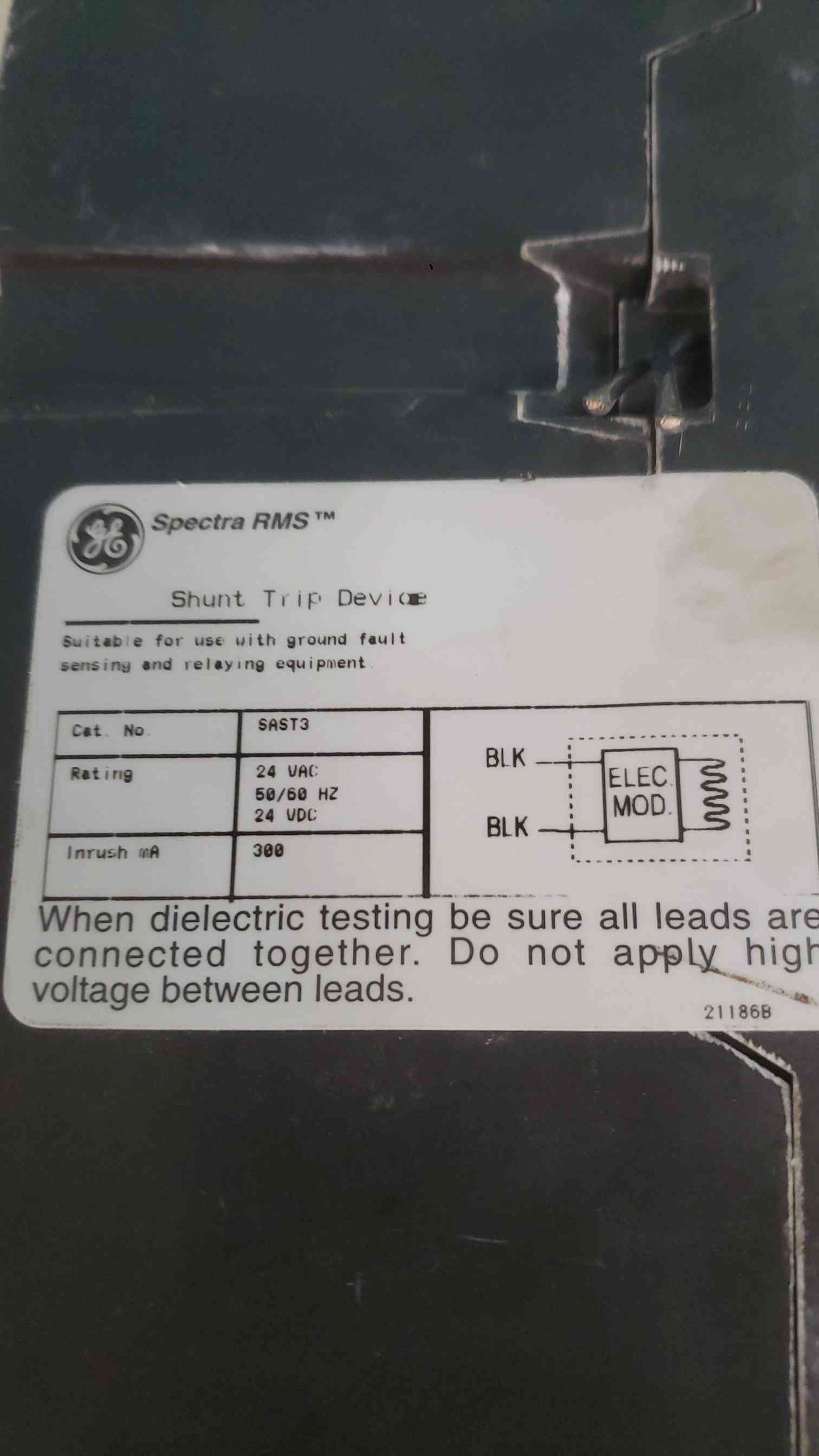 GE Spectra RMS SFHA36AT0250 250A Hi-Break Circuit Breaker 3-Pole 600V w/ 250A Plug (SKU: 113323)