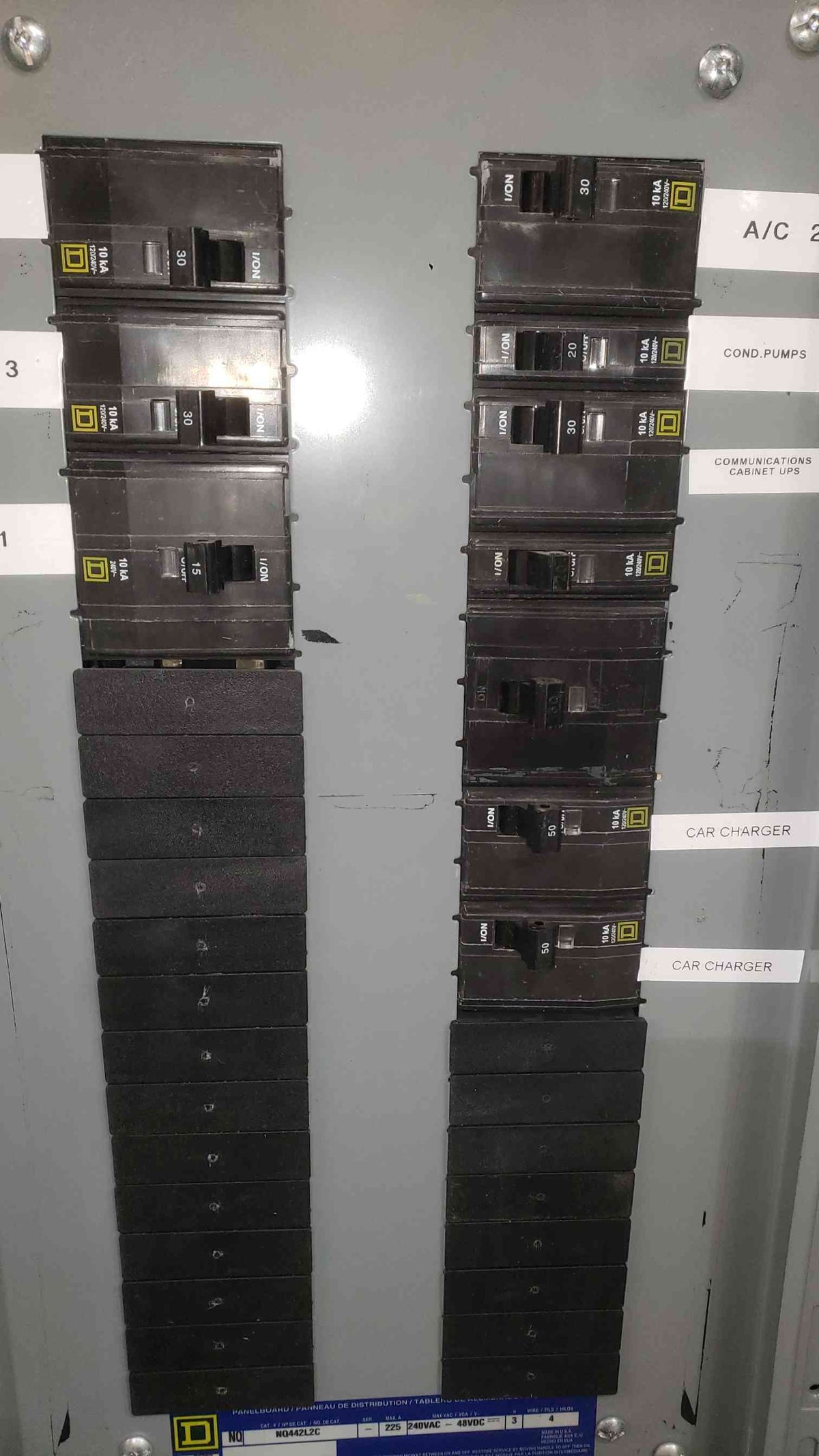 Square D NQ 3 Phase Panelboard 225A Max 200A Main 30A 15A 3-Pole QOB NQ442L2C 208V