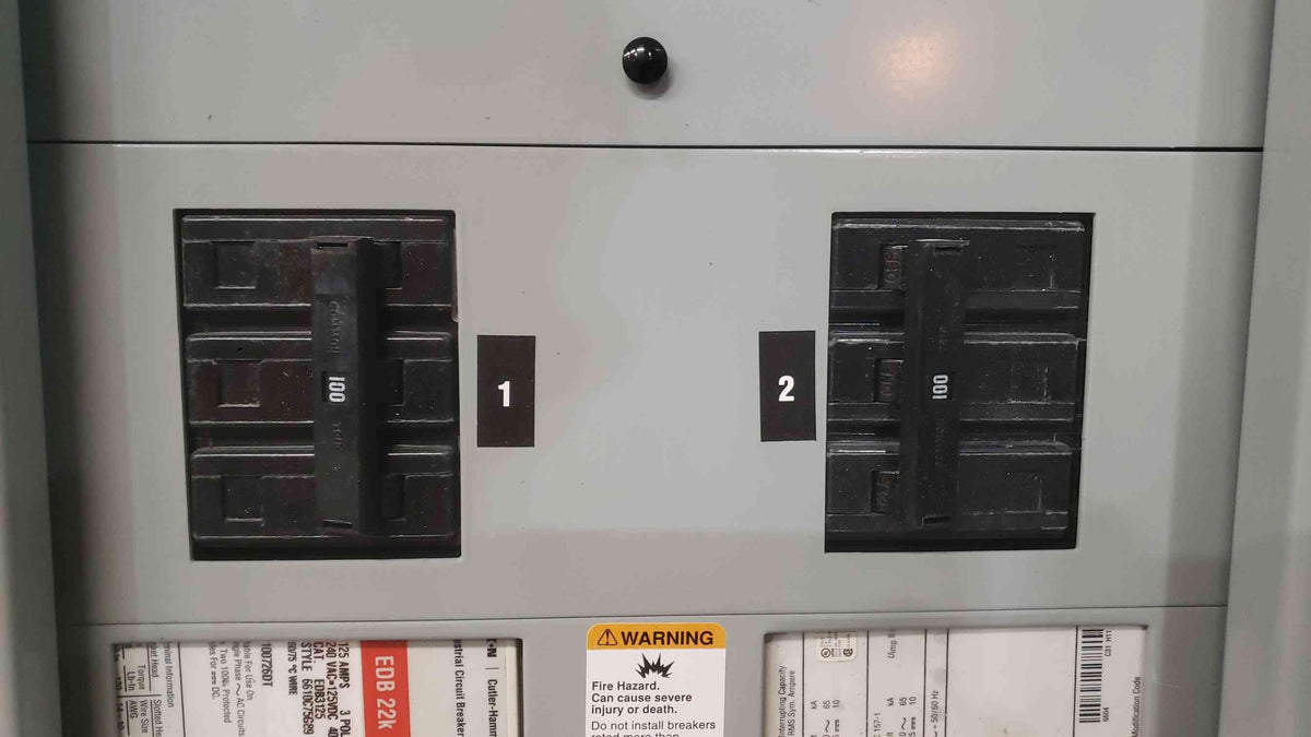 Cutler-Hammer Pow-R-Line PRL3a Panelboard 120/208V 400A 3 Phase Breakers Inc