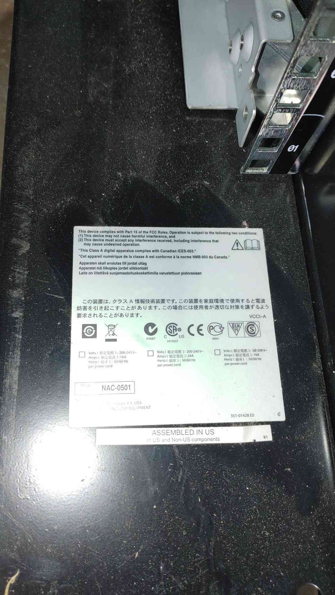NetApp NetShelter NAC-0501 42U Server Rack Cabinet Enclosure 19" Data Center