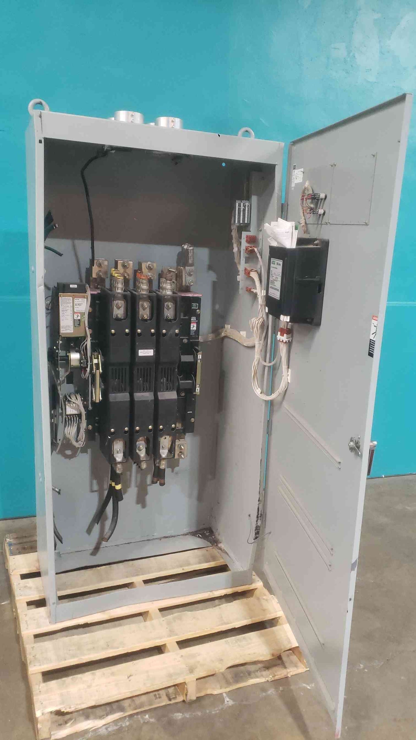 ASCO 7000 Series 1000A Non-Automatic Transfer Switch H7NTSA31000N5XC 480V