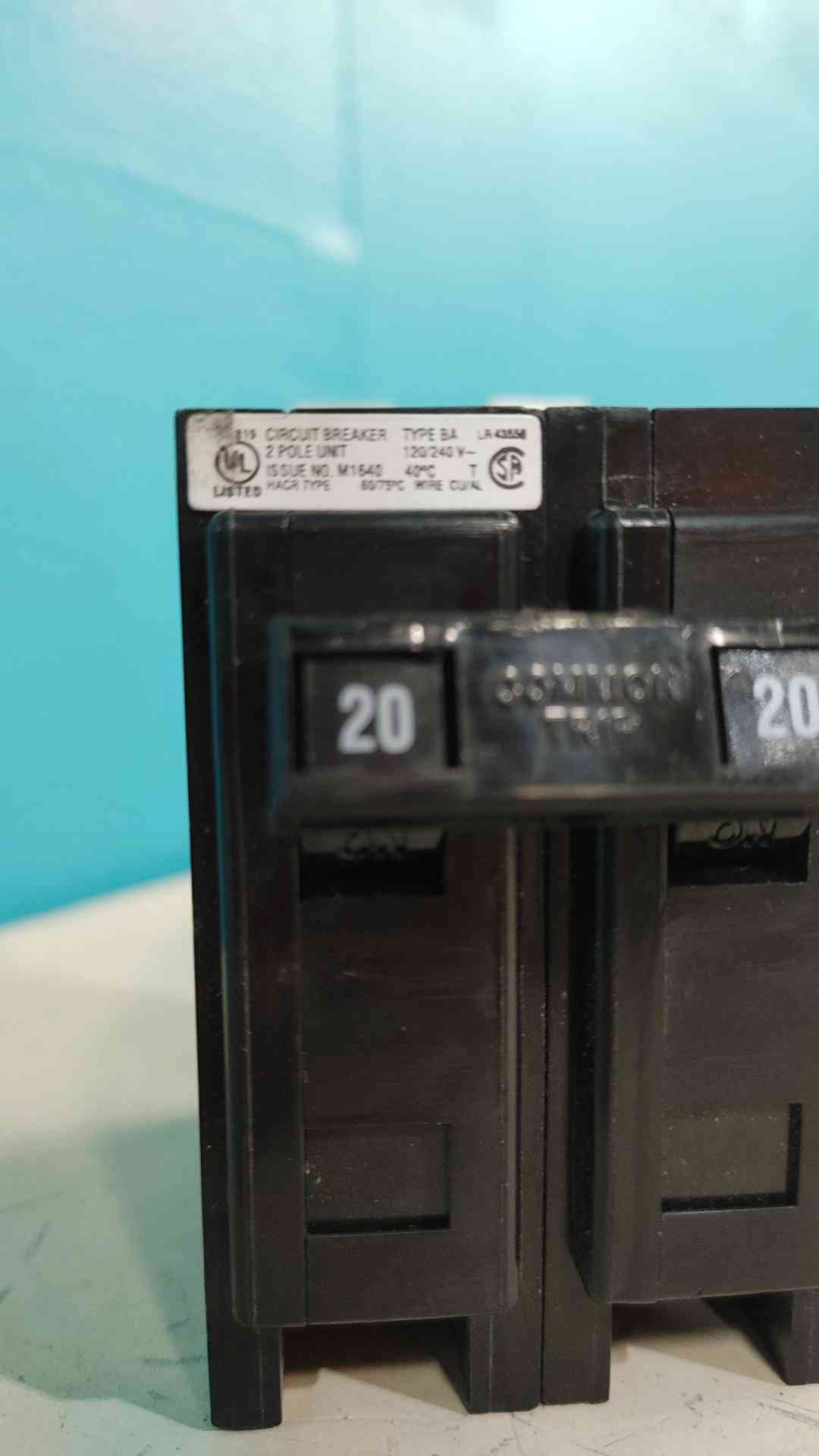 Westinghouse BA2020 20 Amp 2 Pole Bolt On Circuit Breaker BAB2020 20A 240V