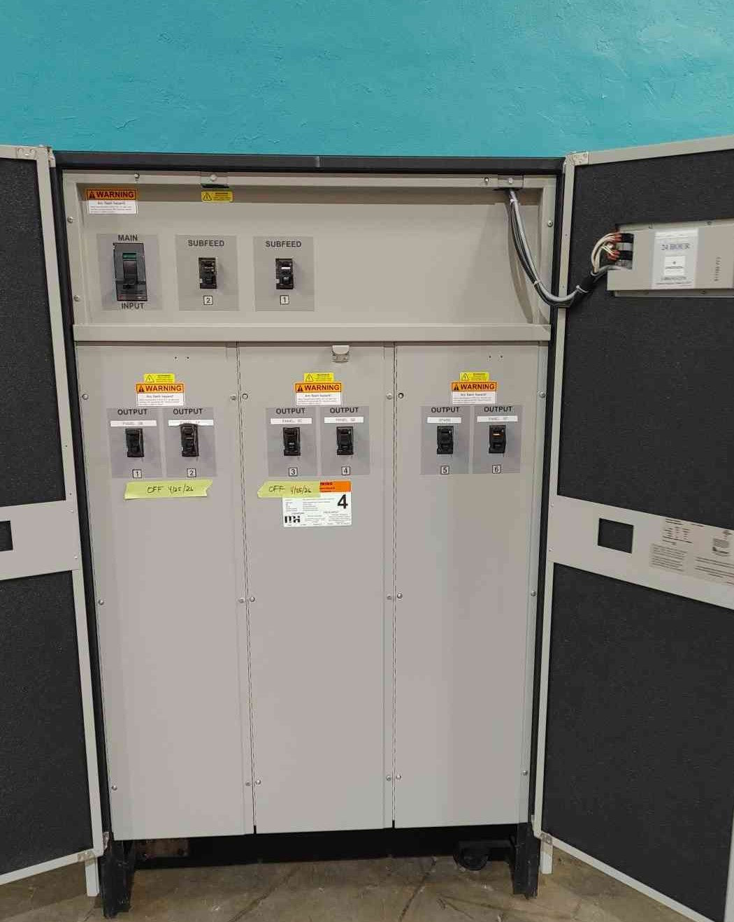 Liebert PPA225C 225 kVA Power Distribution Center PDU 480V to 208V 120V Transformer