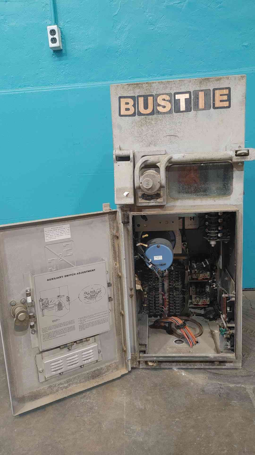 S&C Electric AS-10 Switch Operator 38853-A 48VDC Medium Voltage Switchgear Motor