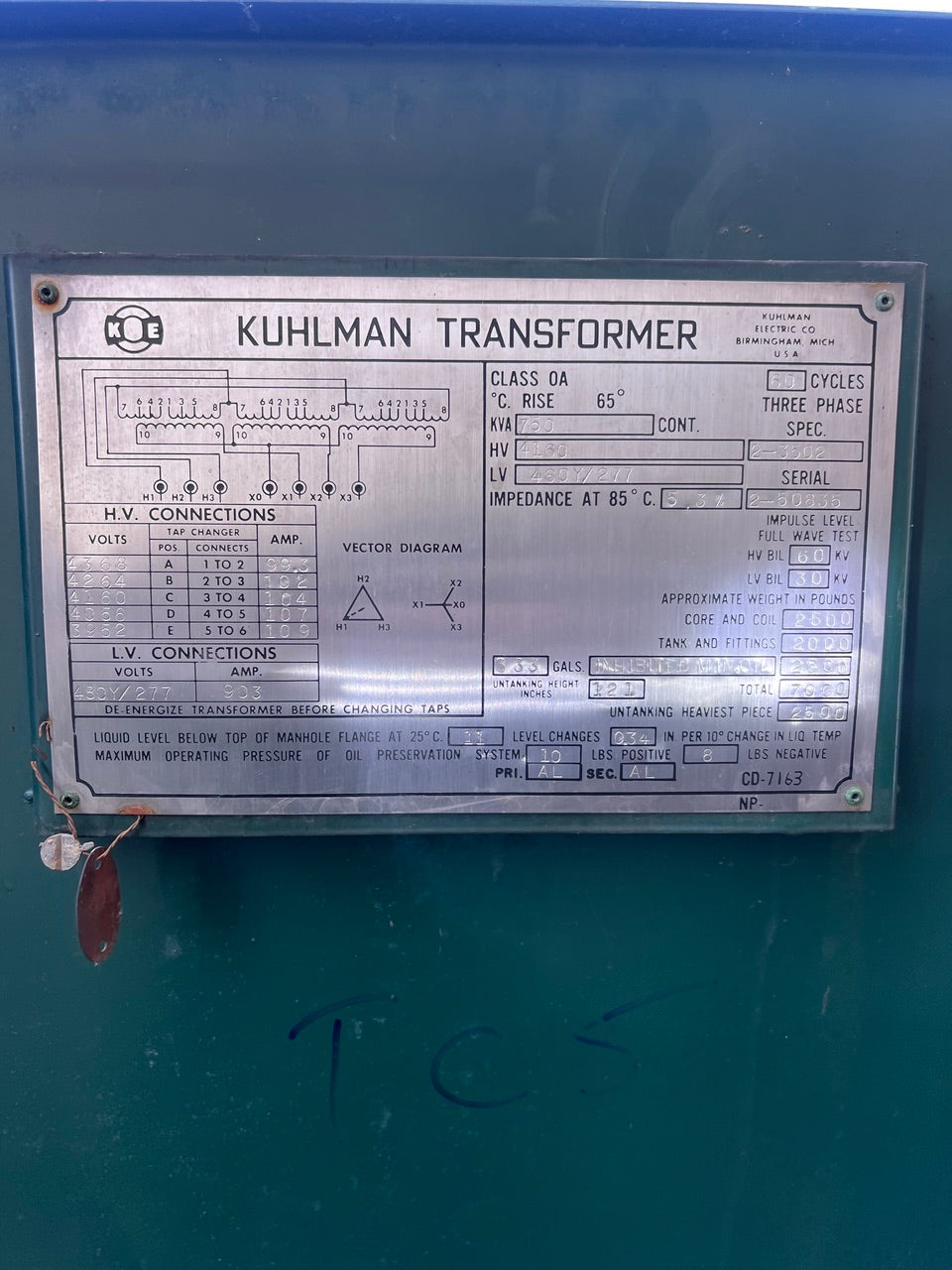 750 kVA Padmount Transformer Kuhlman 4160V Delta to 480Y/277V 3 Phase Oil
