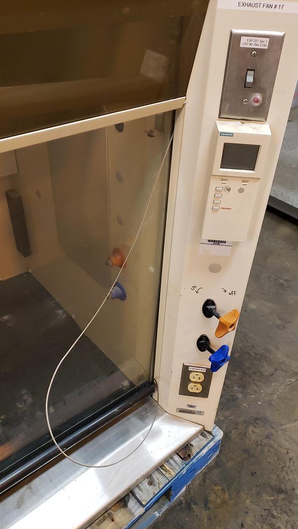 Kewaunee 4' Fume Hood & Base w/ Epoxy Counter Top(S6LLST12390)