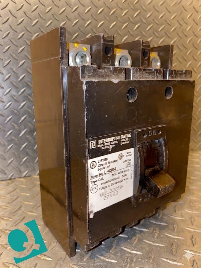 225A Square D L4304 Circuit Breaker(S6LLST1330)
