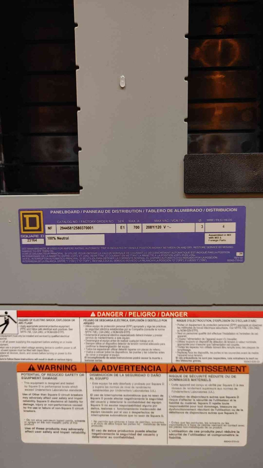 Square D Panelboard 120V / 208Y 600A 700A NF Paneloard Loaded NEW 14 Breakers