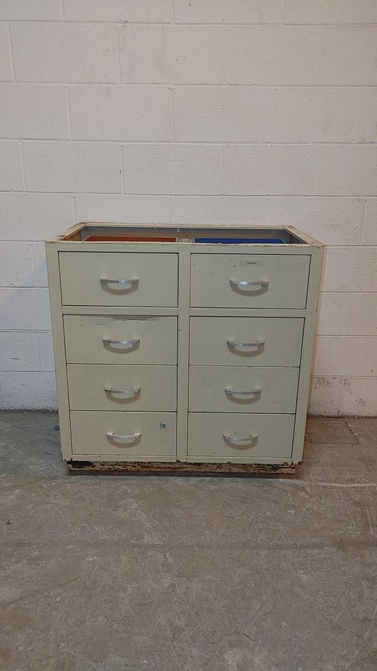 35" 8 Drawer Casework(S6LLST11818)