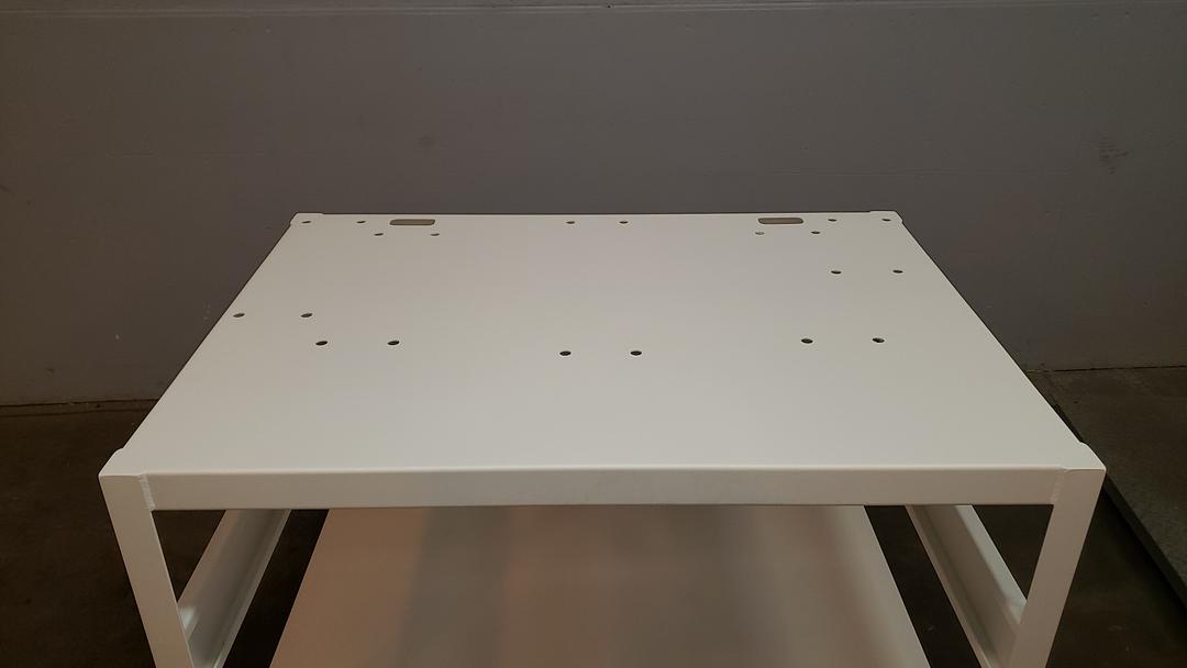 4' white Table(S6LLST12264)