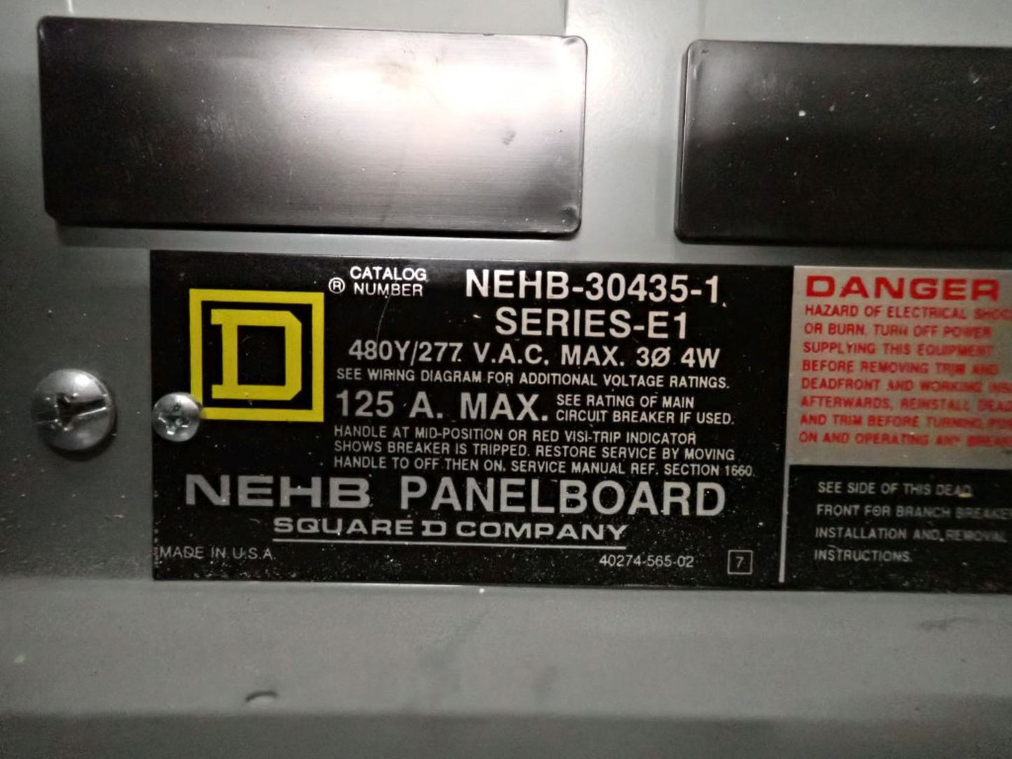 125A Square D NEHB Panelboard NEHB-30435-1 480Y/277V 3PH w/ Circuit Breakers & Main