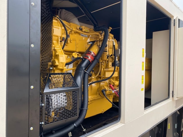 New Caterpillar C18 600KW Tier 2 Diesel Generator Set - DPC1030