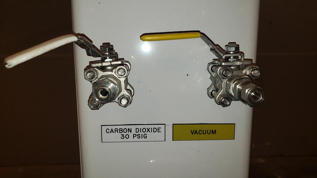 Electric & Gas Utility Manifold for Lab Casework(S6LLST10351)