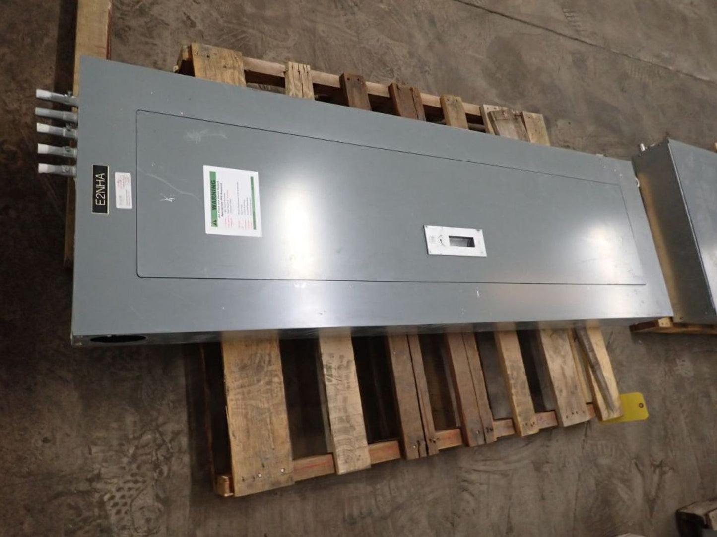 Square D 225A NEHB Panelboard NEHB-424-2SF3125 480Y/277V 3PH w/ Dual Mains