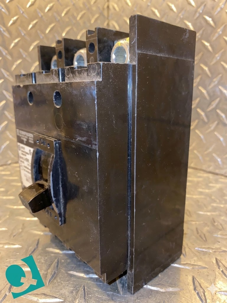 225A Square D L4304 Circuit Breaker(S6LLST1330)