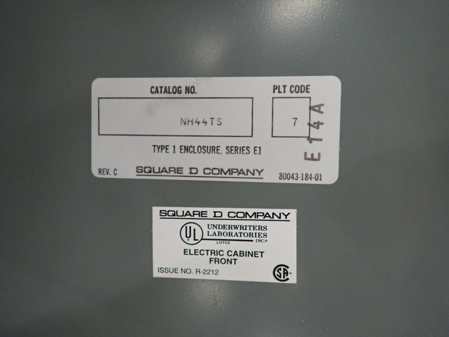 100A Square D NEHB 480Y/277V, 3PH, 4W Panelboard w/ Circuit Breakers & Main Breaker