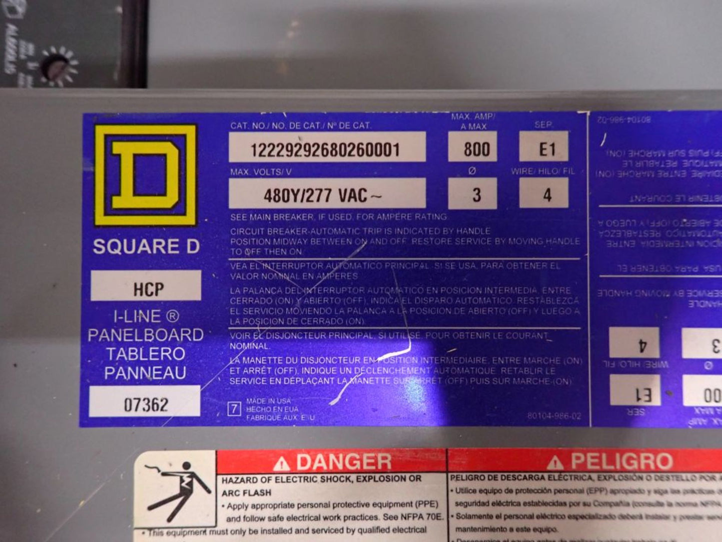 800A Square D I-Line Panelboard 480Y/277 3PH w/ 4 Circuit Breakers