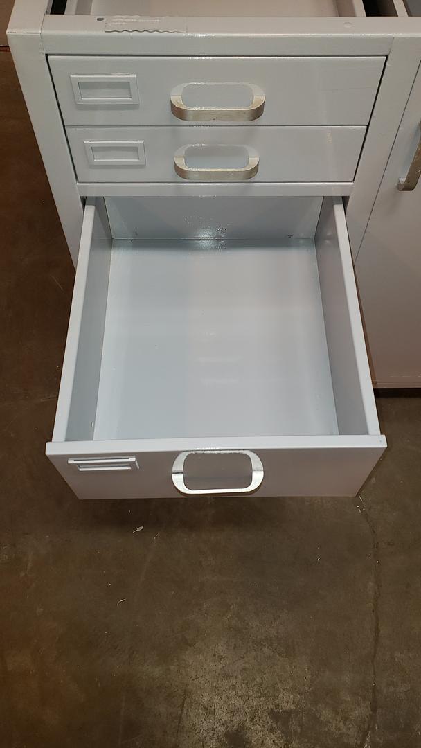 3' Duralab Casework 5 Drawers 1 Door(S6LLST11596)