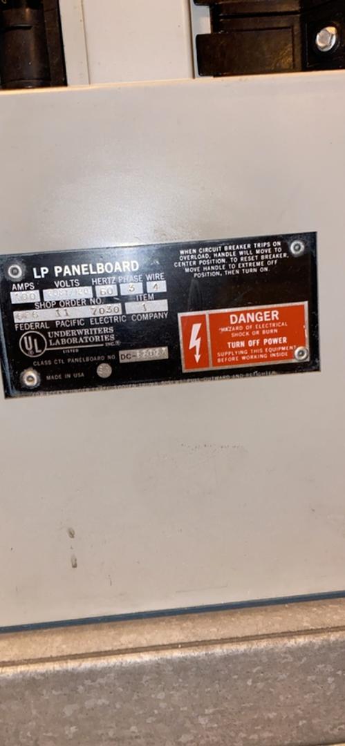 100A 208/120v FPE Breaker Panelboard No Main Loaded Breakers(S6LLST3835)