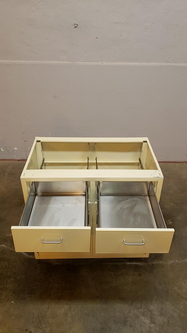 3' Jamestown Casework 2 Drawers 2 Doors(S6LLST11607)