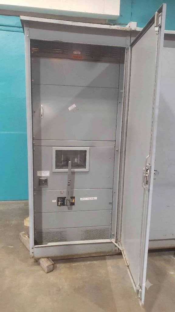 EMI ASCO 7000 3000A 480V 3PH Outdoor ATS Switch & Boltswitch Disconnect Lineup
