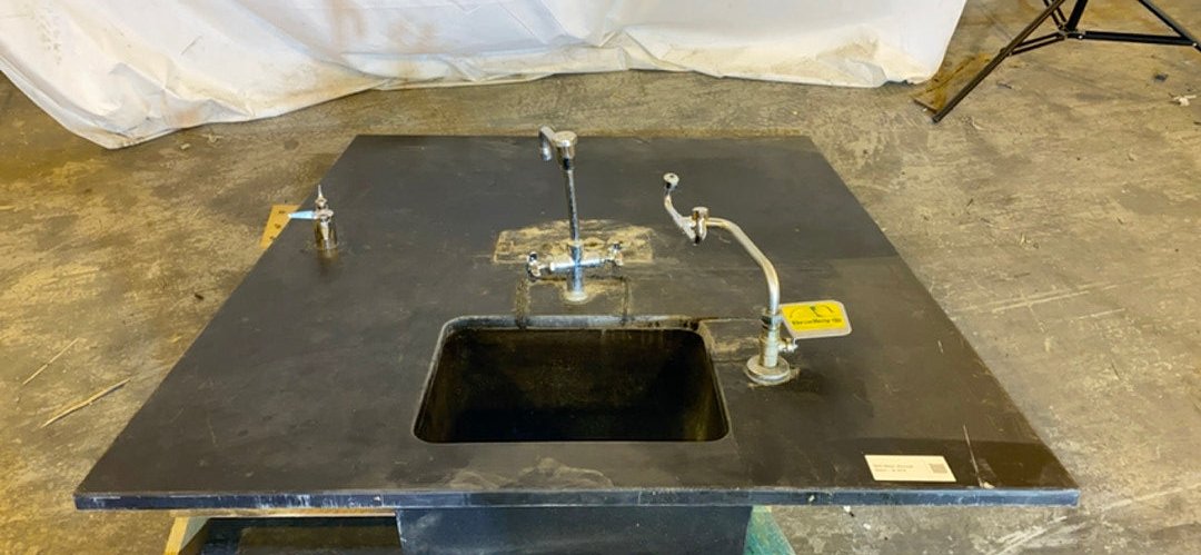 60" Lab Sink(S6LLST2676)