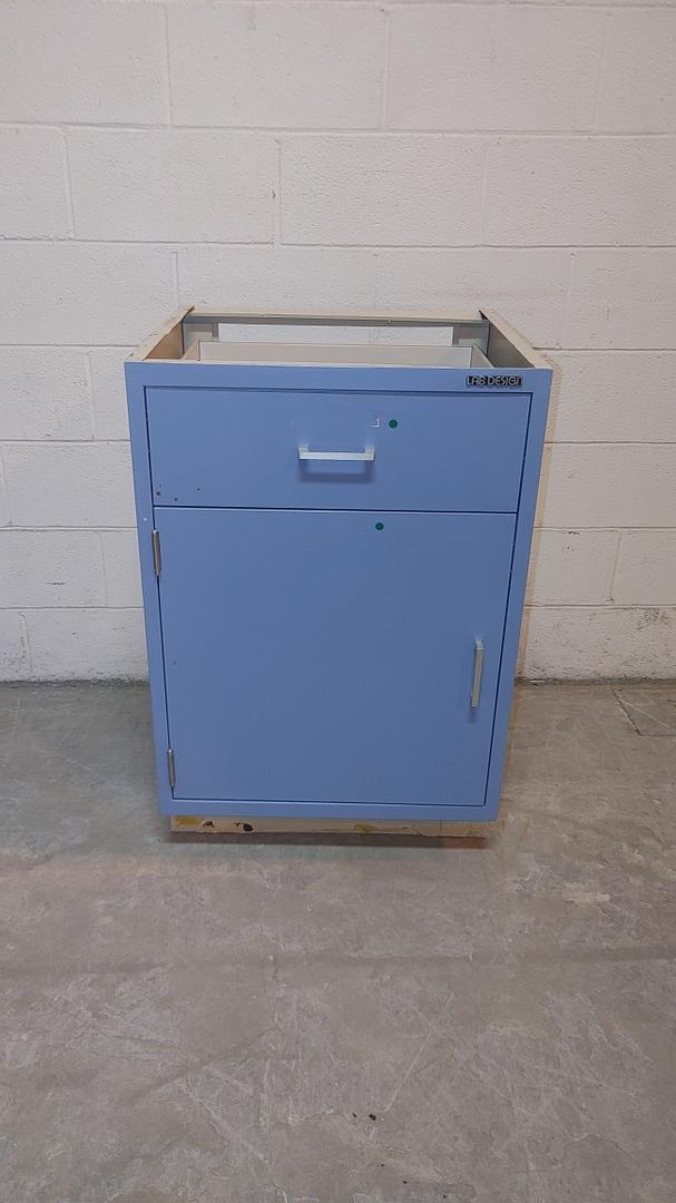 24" St Charles Lab Design(S6LLST11895)